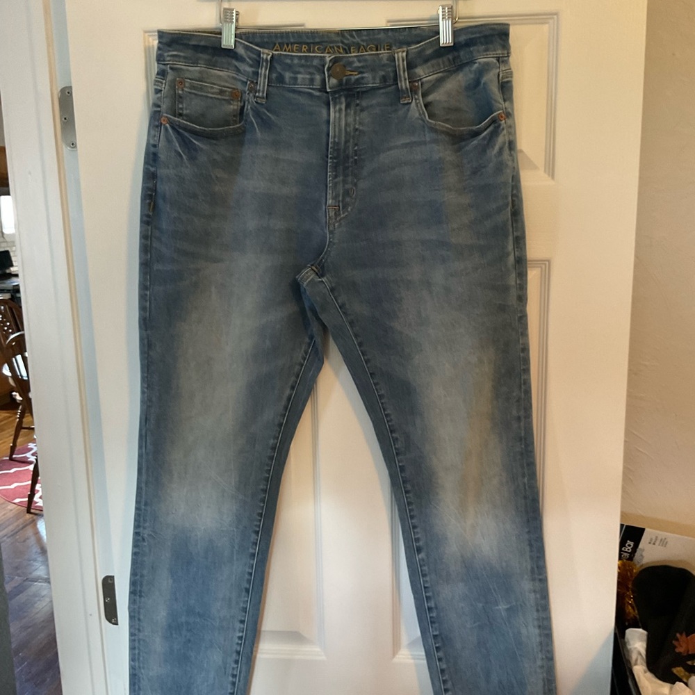 Men’s AE jeans
